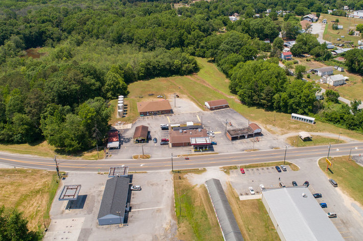 Image for Operational Convenience Store, Laundromat, Car Wash, Storage Units & Office Building on 8+ Acres--SELLING to the HIGHEST BIDDER!!