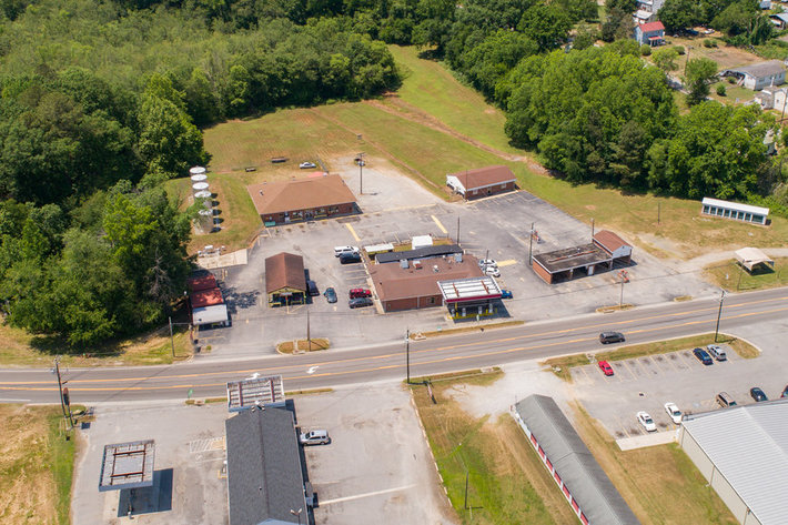 Image for Operational Convenience Store, Laundromat, Car Wash, Storage Units & Office Building on 8+ Acres--SELLING to the HIGHEST BIDDER!!