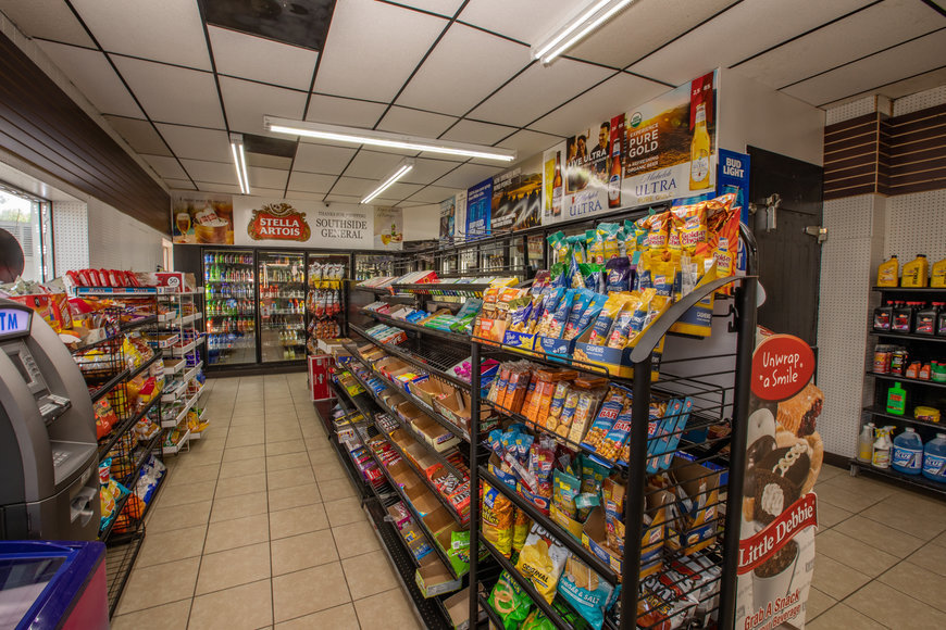 Image for Operational Convenience Store, Laundromat, Car Wash, Storage Units & Office Building on 8+ Acres--SELLING to the HIGHEST BIDDER!!