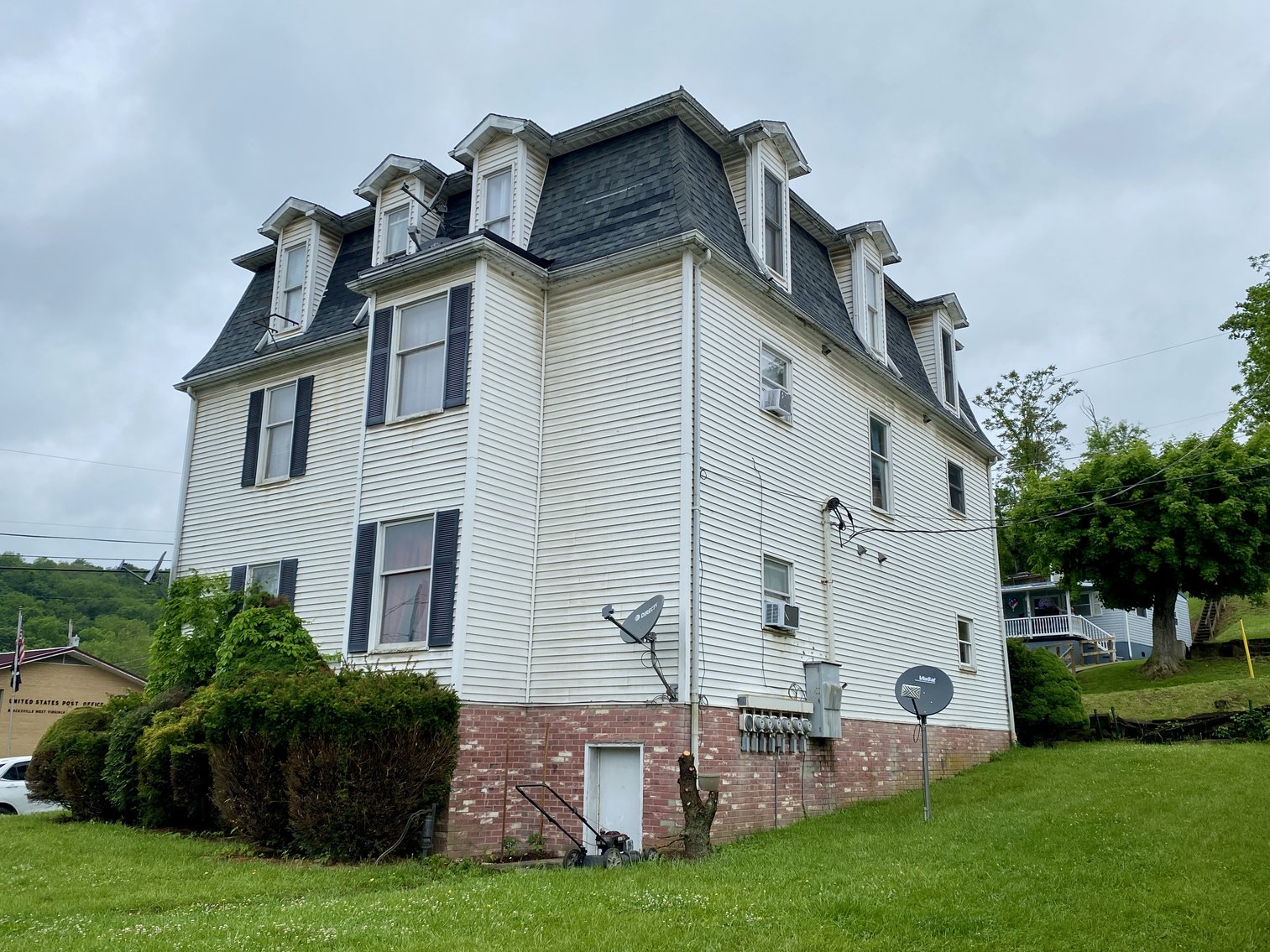 Apartment Building Sold to the Highest Bidder