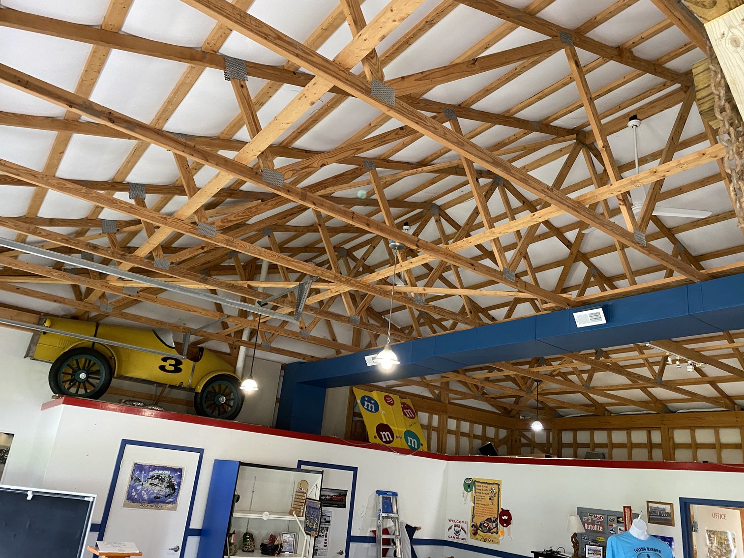 Image for MINIMUM BID AUCTION! $175,000 - 6060 Navarre Avenue