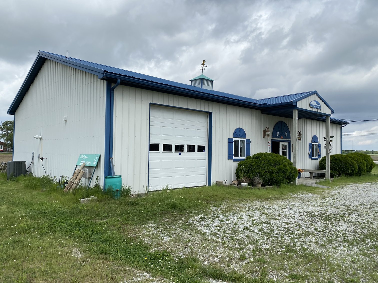 Image for MINIMUM BID AUCTION! $175,000 - 6060 Navarre Avenue