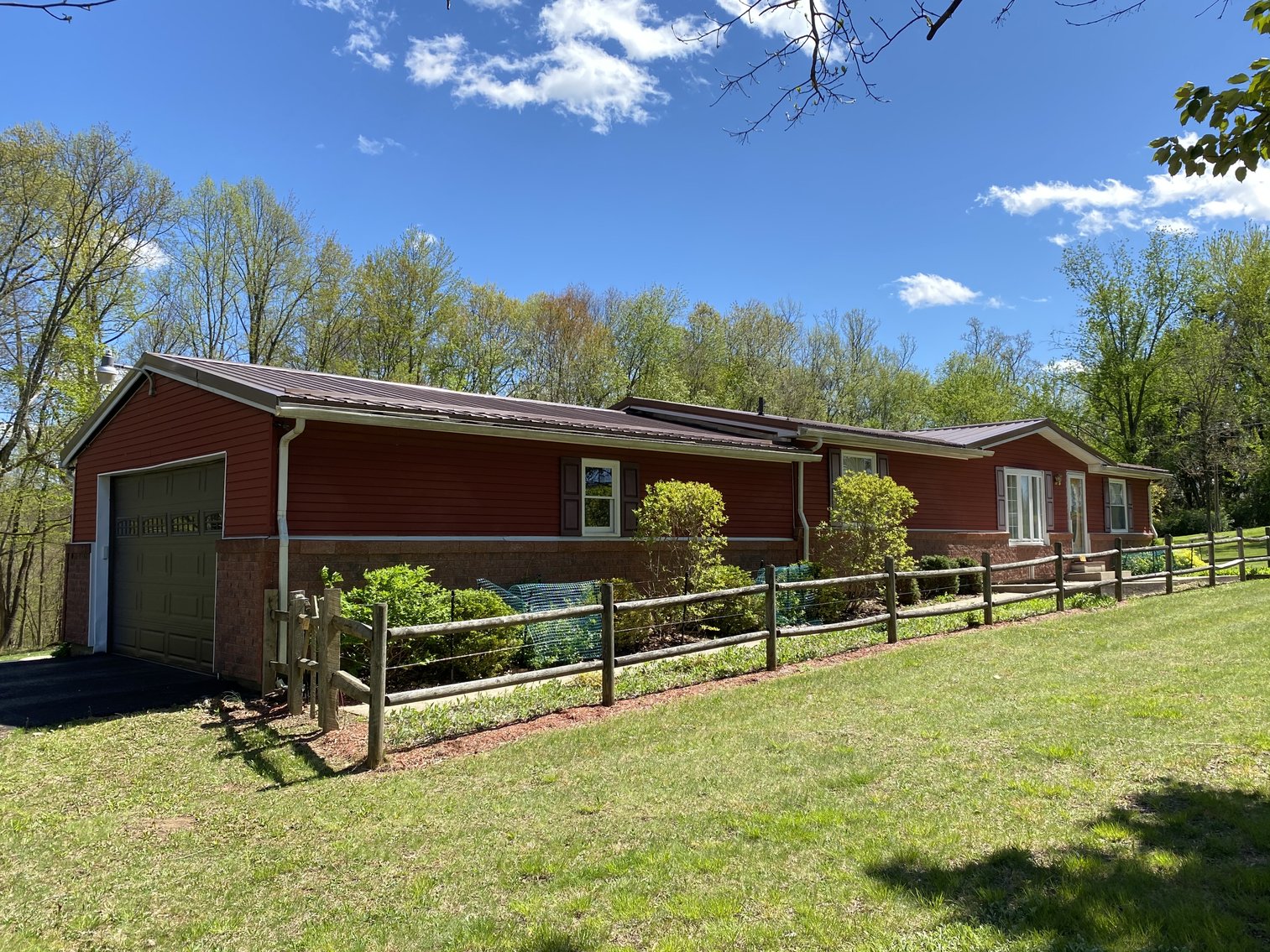 Home on 10.5 Acres on Goshen Road