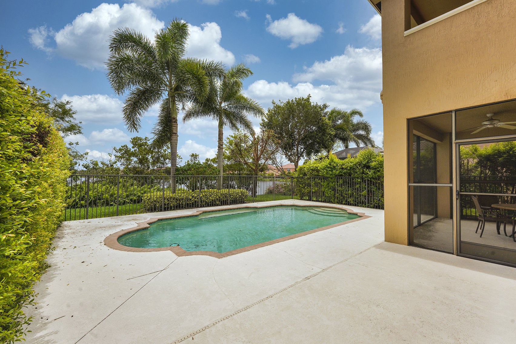 Image for Beautiful 2-Story Home in The Oaks  For Sale ONLY at ABSOLUTE AUCTION