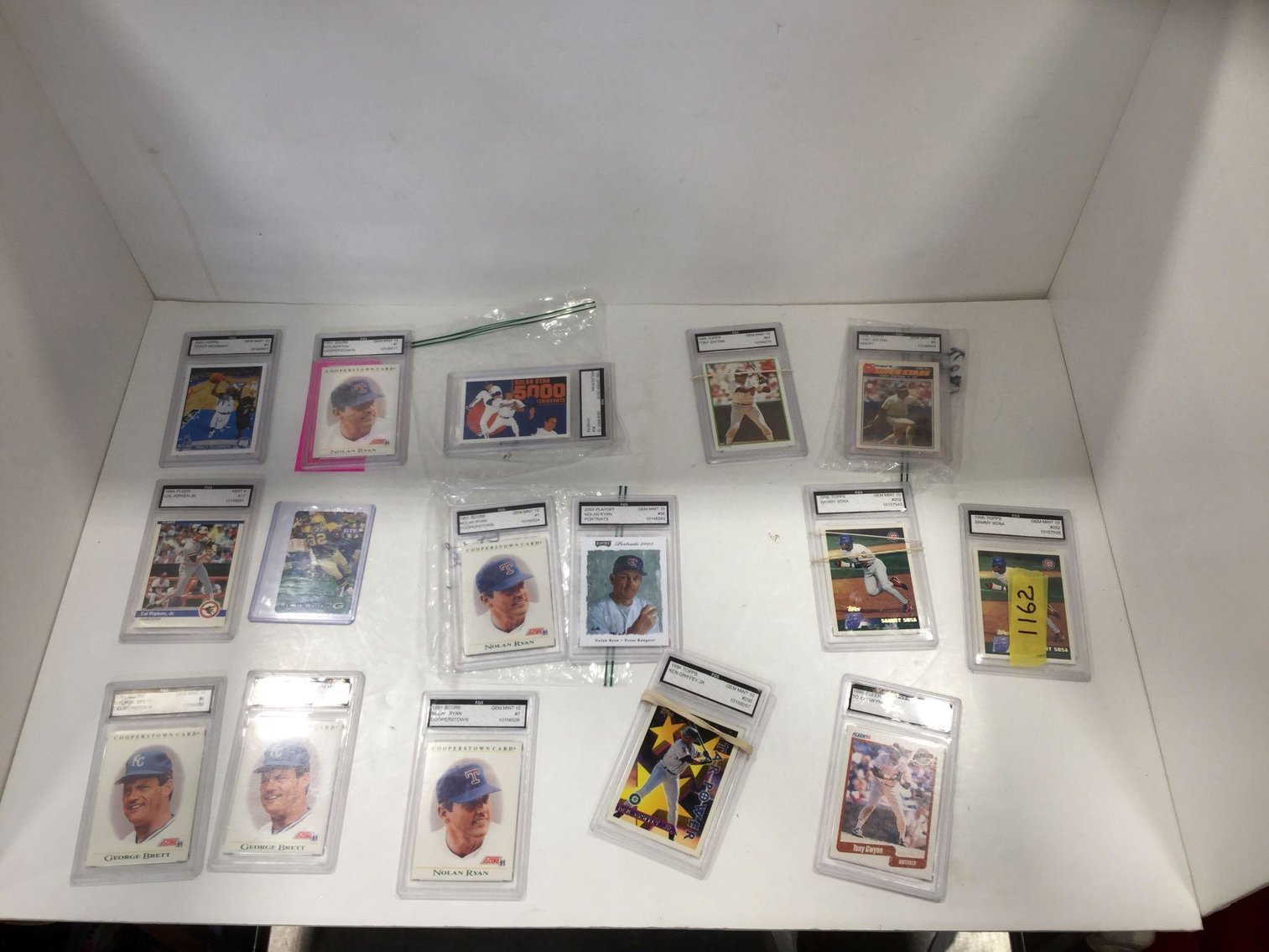 Image for Furniture, Collectibles, Household-New building North