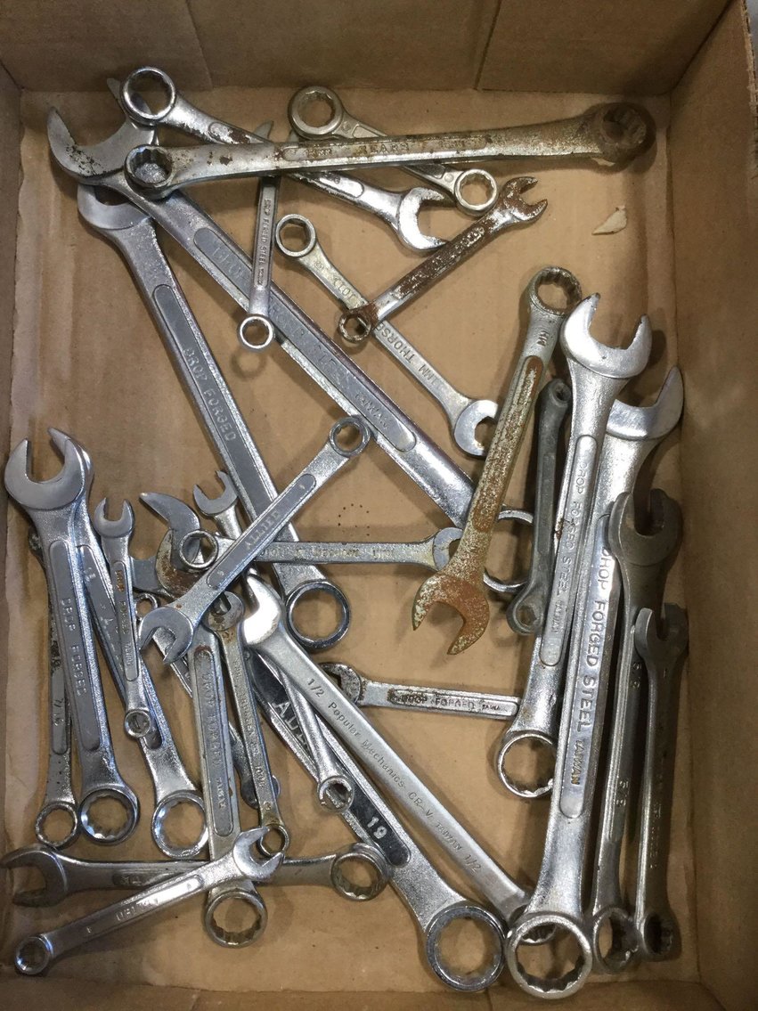 Image for Furniture, Collectibles, Household-New building North