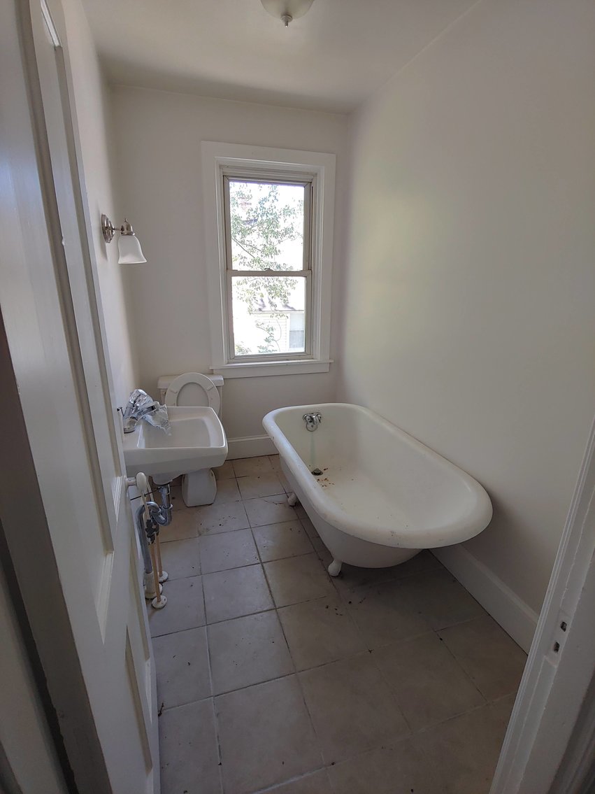 Image for 3 BR, 2 BA, 2½ STORY ALUMINUM SIDED DUPLEX