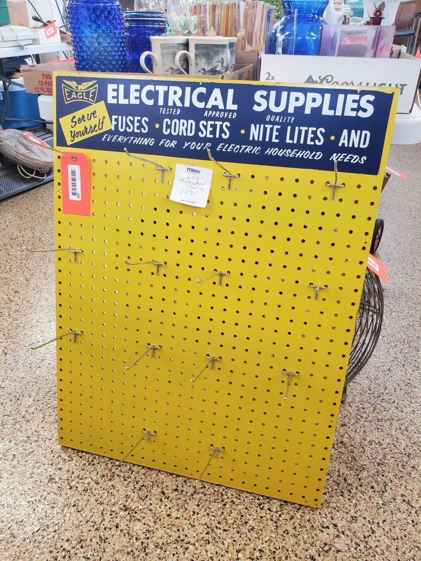 Image for Truck, Furniture, Collectibles, Household-Main building back half