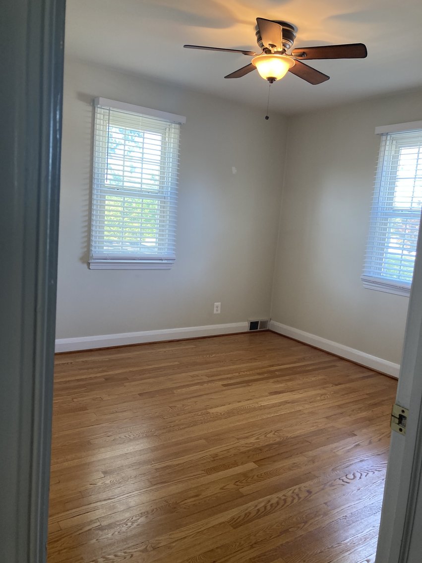 Image for 4 BEDROOM HOME ON A 0.623+/- ACRE LOT, KINGSVILLE