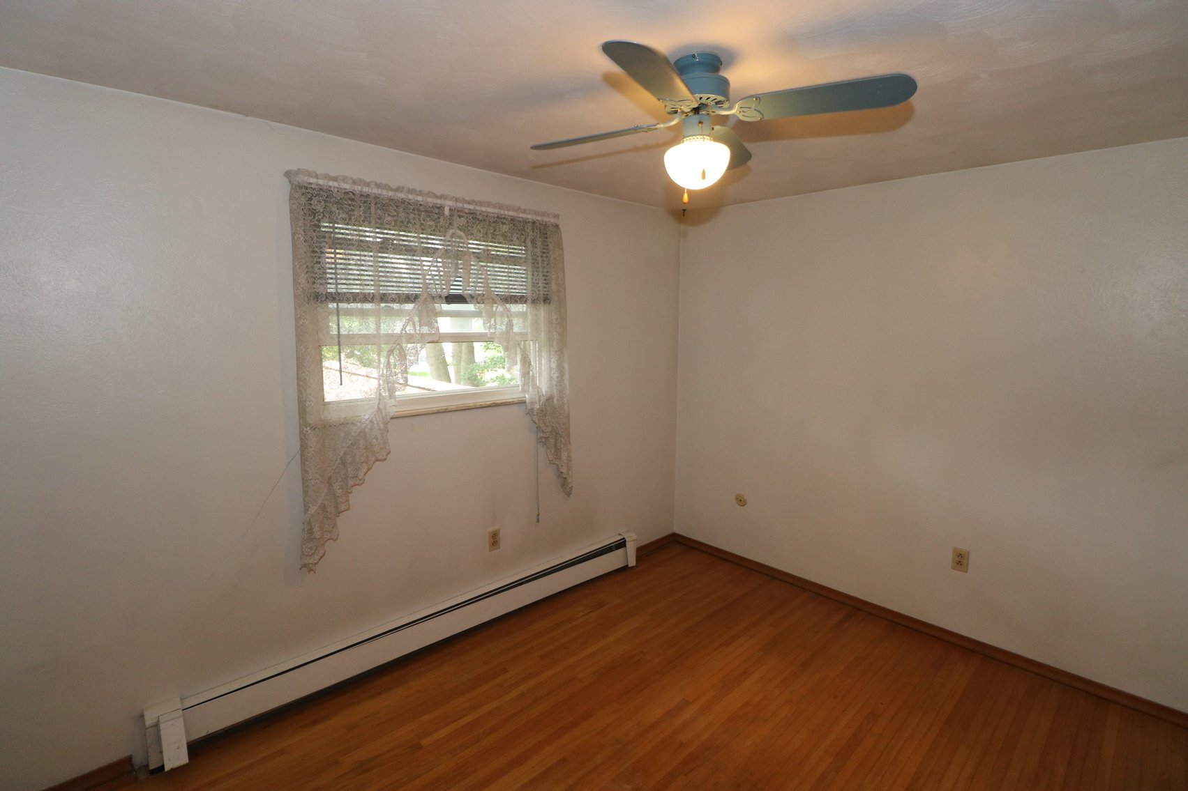 Image for MINIMUM BID AUCTION! $99,000 - 305 Southwood Drive