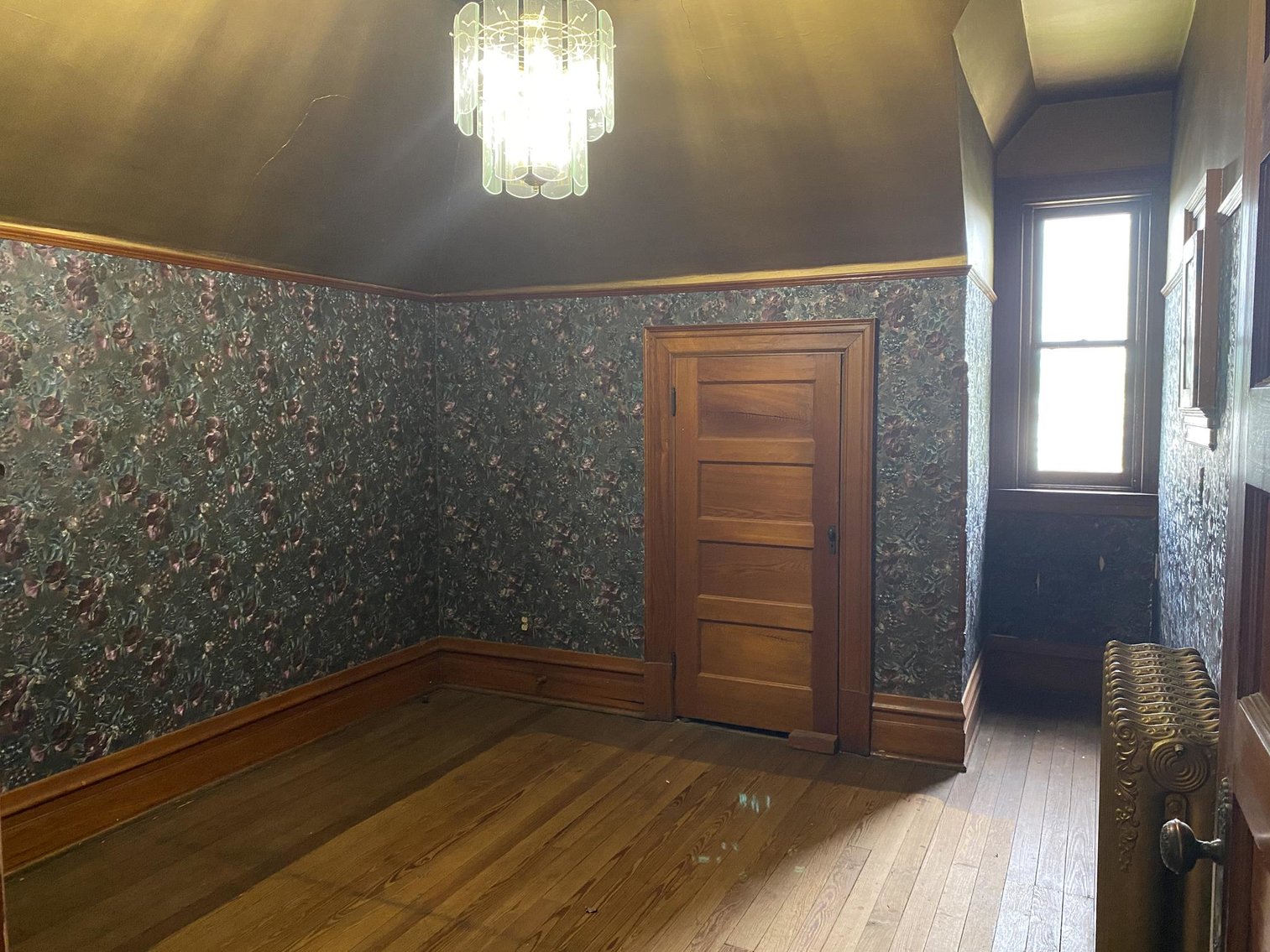 Image for Must-See 6 Bedroom Chateauesque Home