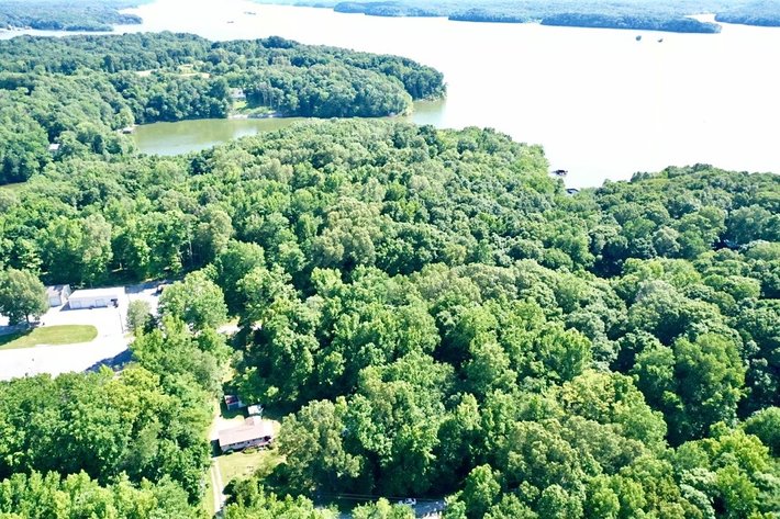 Image for 149 Apple Dr. Auction