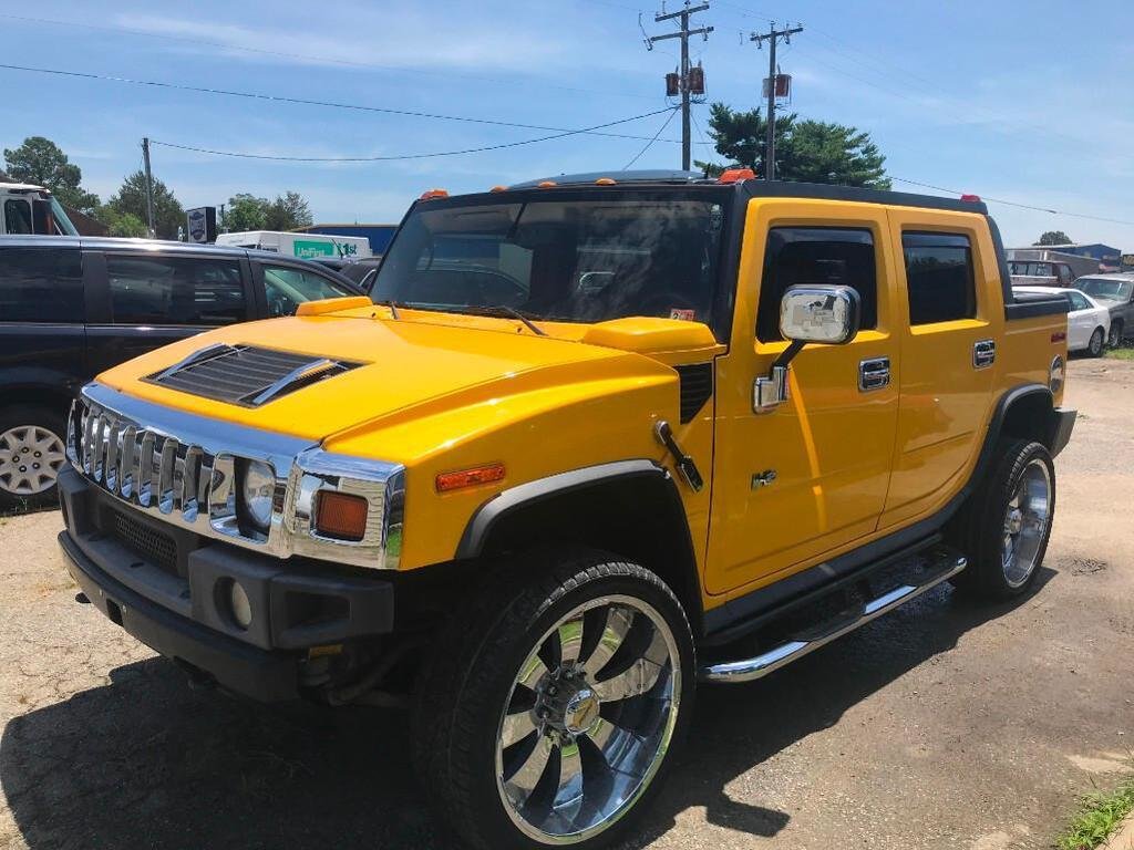 Image for Public Virtual Auto Auction: Lot 14 of 24 - 2005 Hummer H2 SUT Pickup Truck