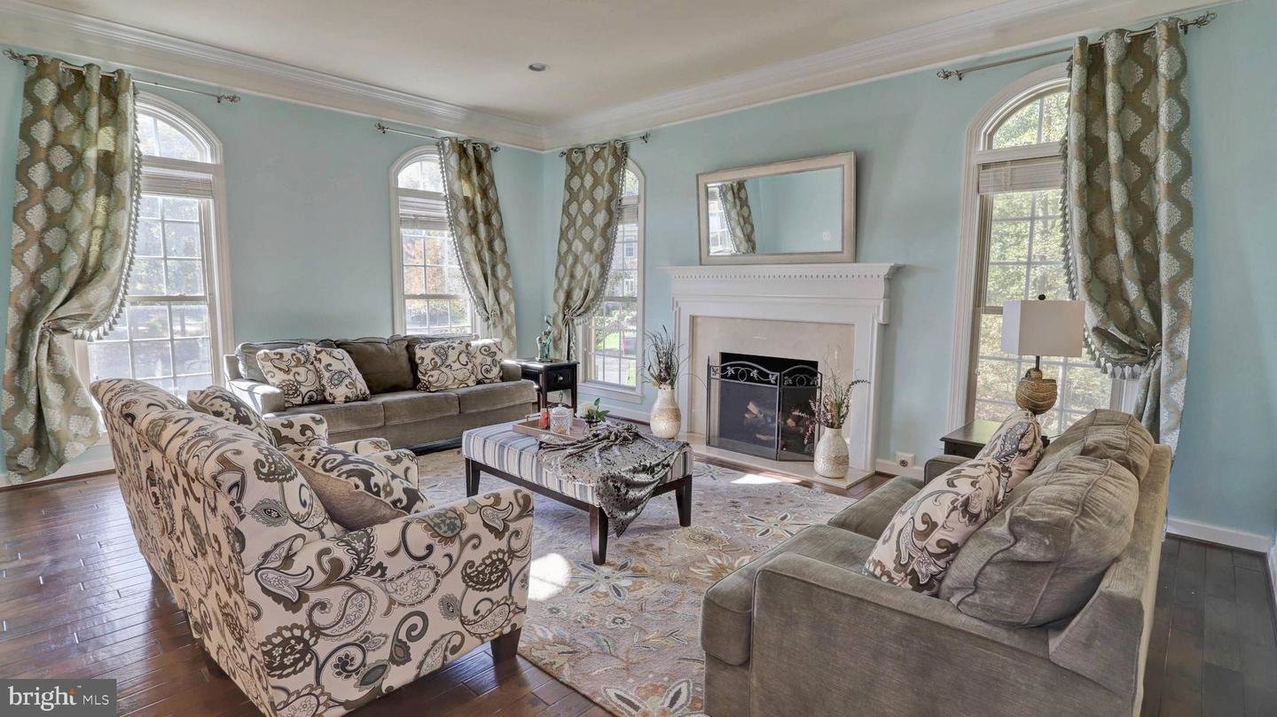 Image for Vienna Maymont Mansion, Online Auction