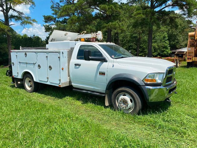 Image for Public Virtual Auction Ring 2: Lot 35 of 94 - 2012 Ram 5500 Chassis Truck