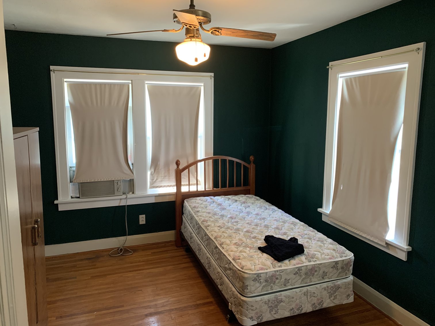 Image for MINIMUM BID AUCTION! $41,000 - 2670 Latonia Blvd.