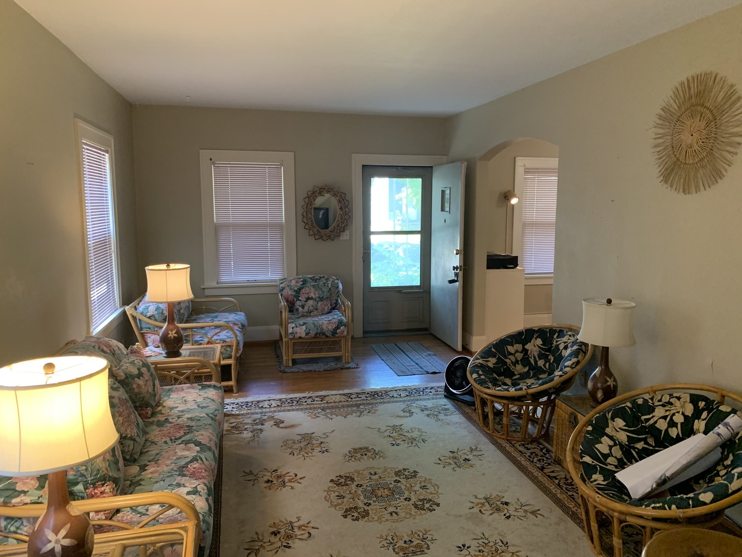 Image for MINIMUM BID AUCTION! $41,000 - 2670 Latonia Blvd.