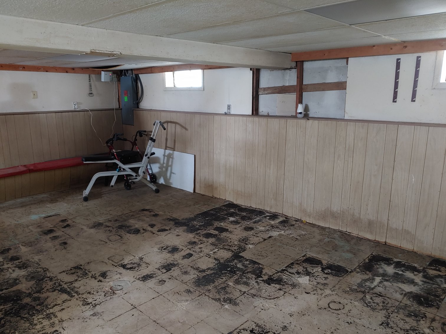 Image for 4 BEDROOM, 1½ BATH, 1½ STORY HOME W/ DETACHED GARAGE