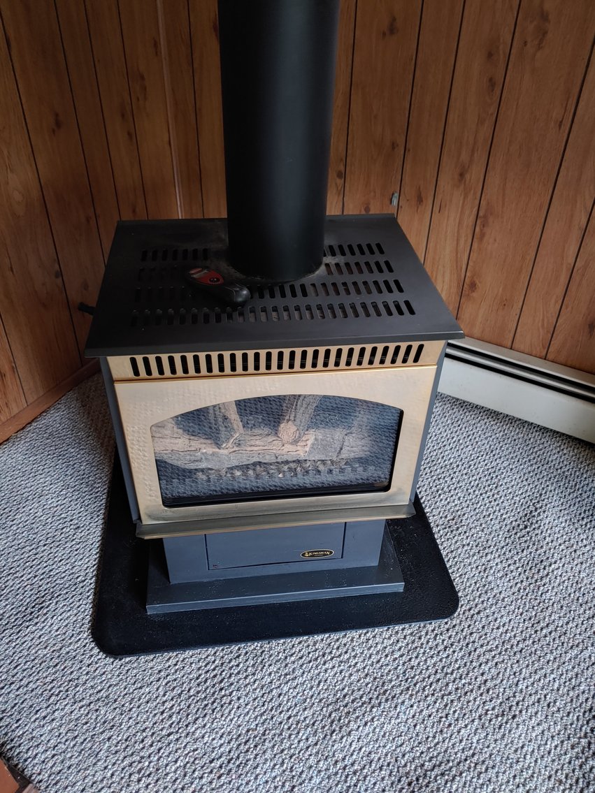 Image for 3 BR, 1 FULL 2 HALF BA BRICK HOME W/ ATTACHED GARAGE/CARPORT ON 0.54+/- ACRE LOT, ZONED RO