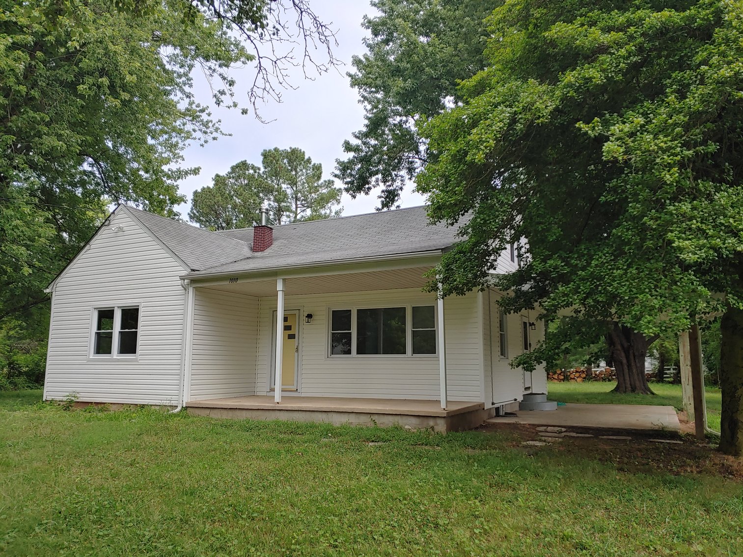 Image for 4 BR, 2 BA, UPDATED 2 STORY VINYL SIDED HOME W/ COVERED CARPORT ON .54+/- ACRE LOT