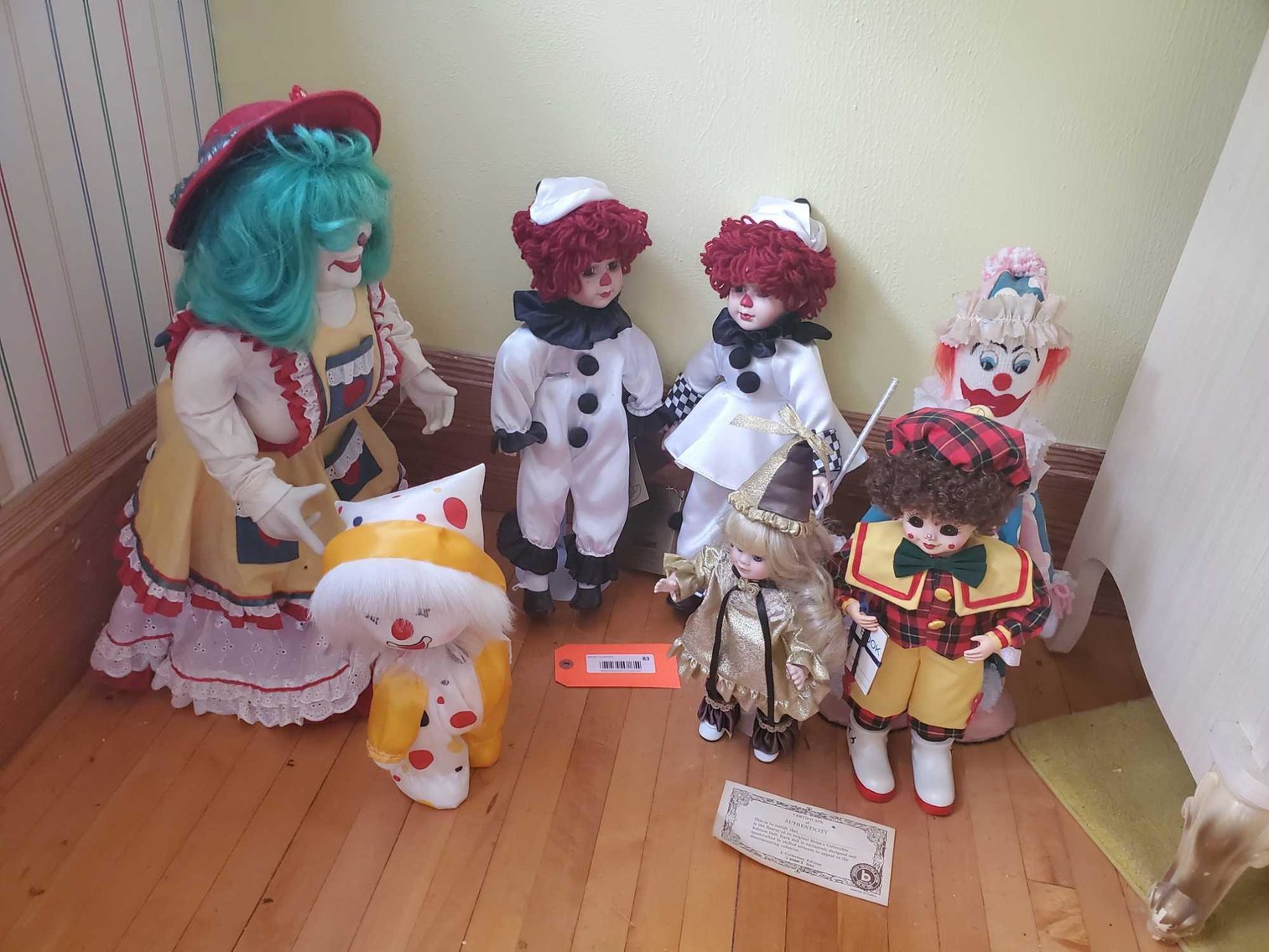 Image for Furniture, Collectibles, Riding mower