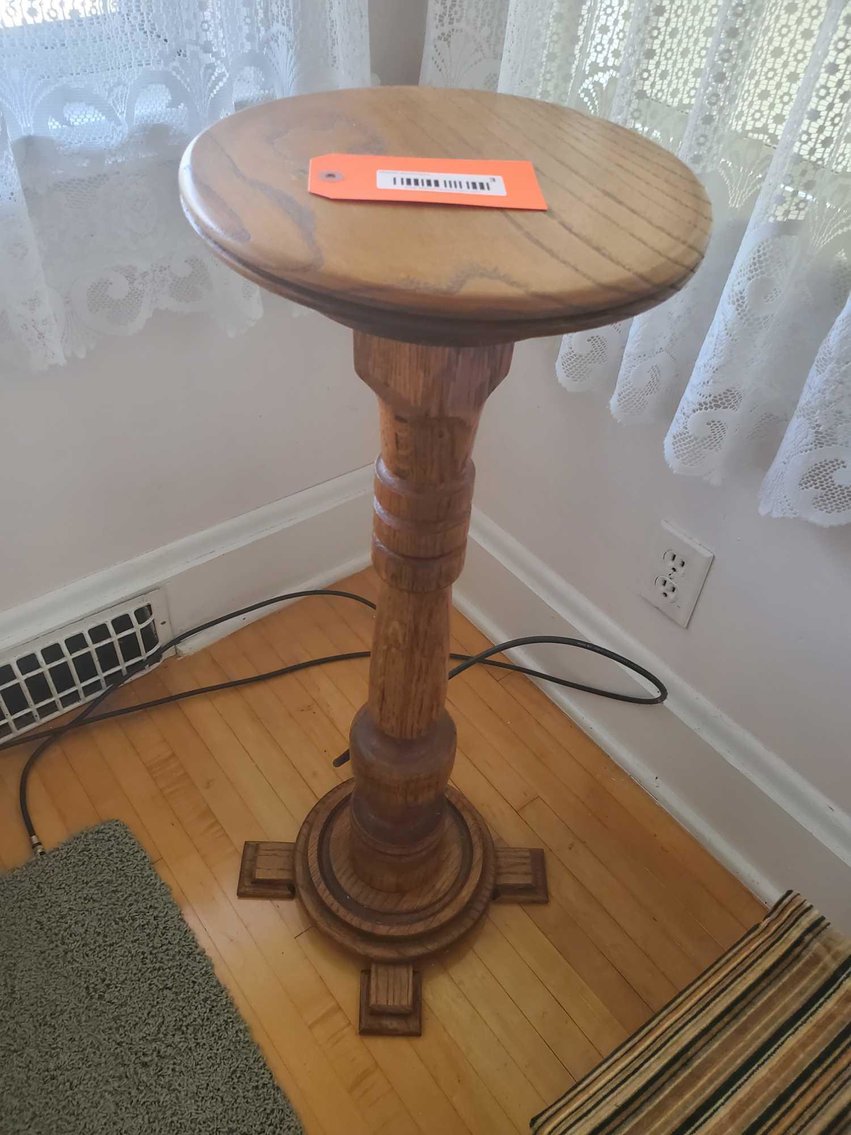 Image for Furniture, Collectibles, Riding mower