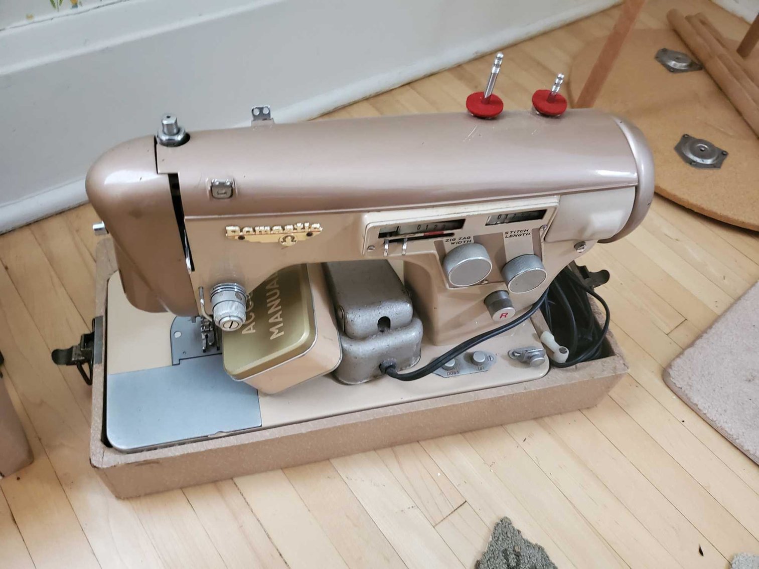 Image for Furniture, Collectibles, Riding mower