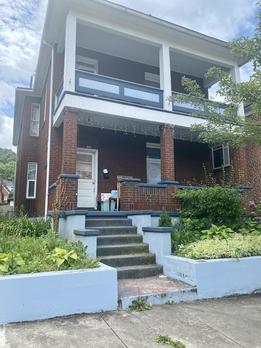 MultiProperty Auction in Summers County Residential & Commercial