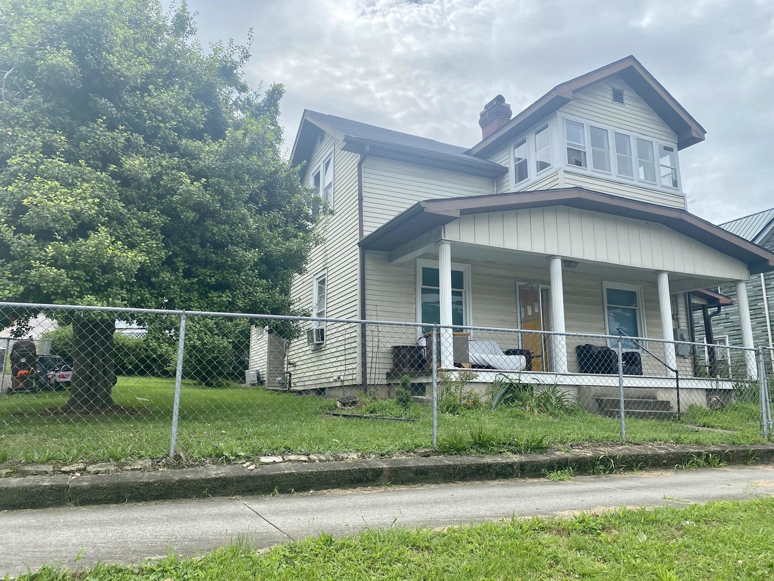 Image for Multi-Property Auction in Summers County – Residential & Commercial