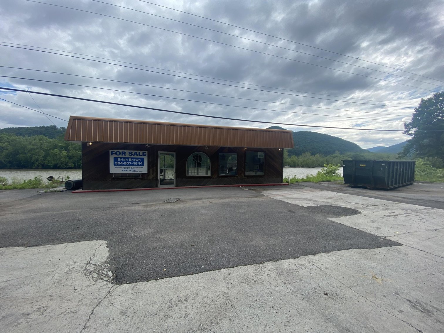 Image for Multi-Property Auction in Summers County – Residential & Commercial