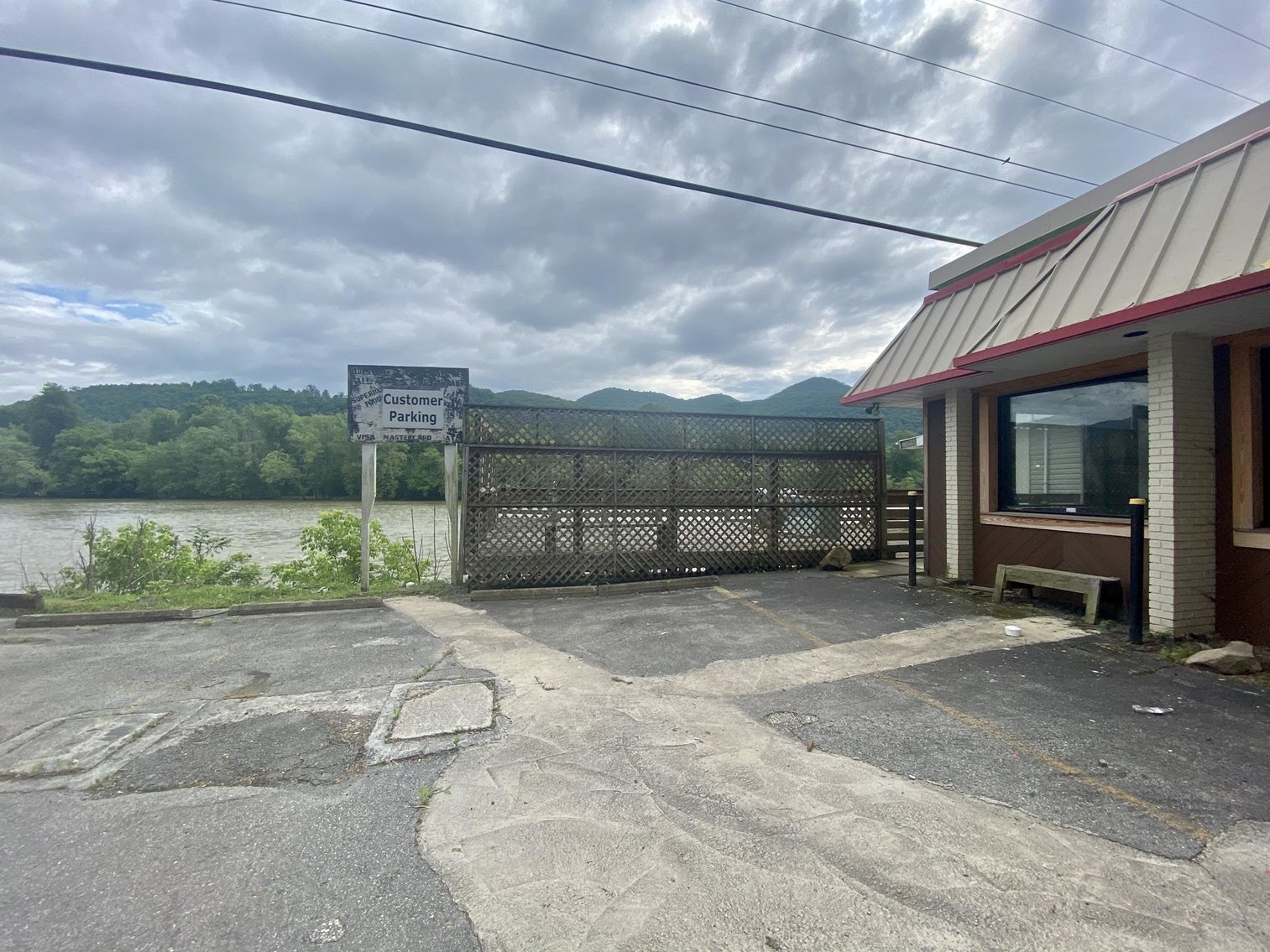 Image for Multi-Property Auction in Summers County – Residential & Commercial