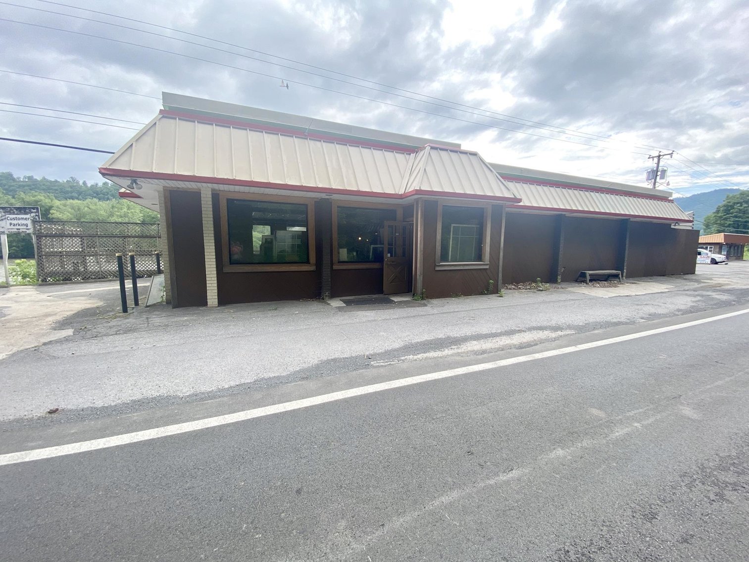 Image for Multi-Property Auction in Summers County – Residential & Commercial