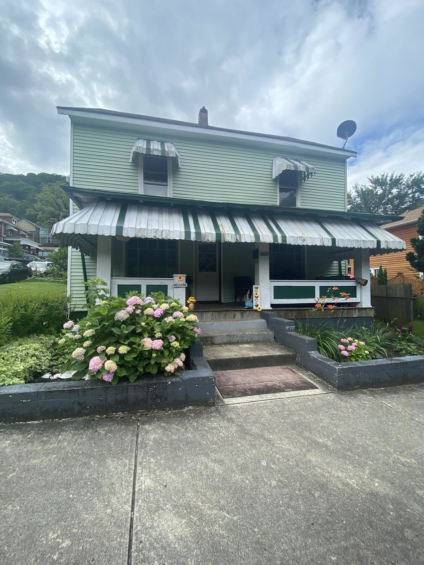 Image for Multi-Property Auction in Summers County – Residential & Commercial