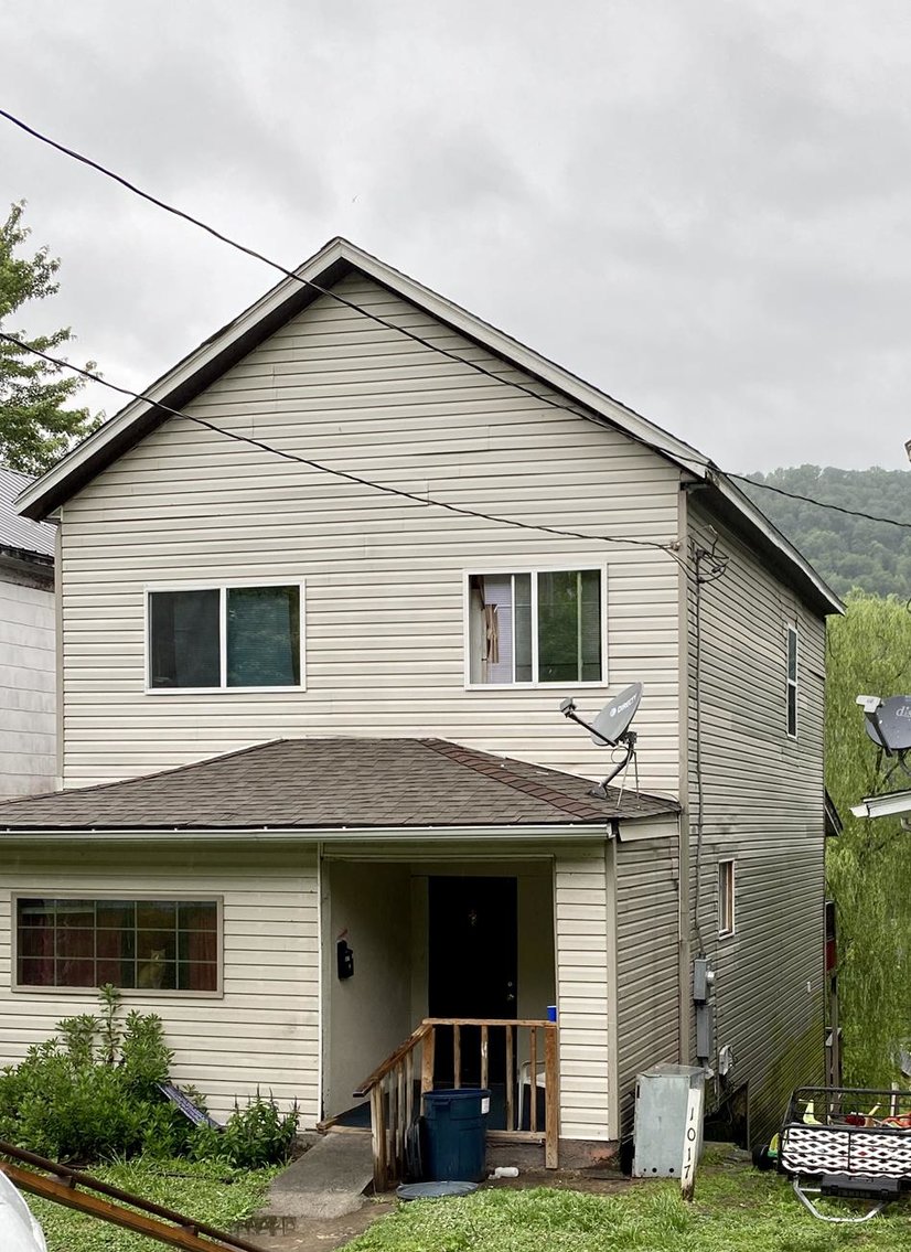 Image for Multi-Property Auction in Summers County – Residential & Commercial