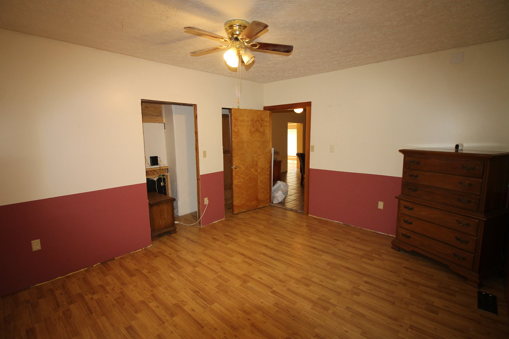 Image for 3 BR/1 BA Home on .3 +/- Acre Lot AND Adjacent 3.2 +/- Acre & .7 +/- Acre Lots--SELLS to the HIGHEST BIDDER!!