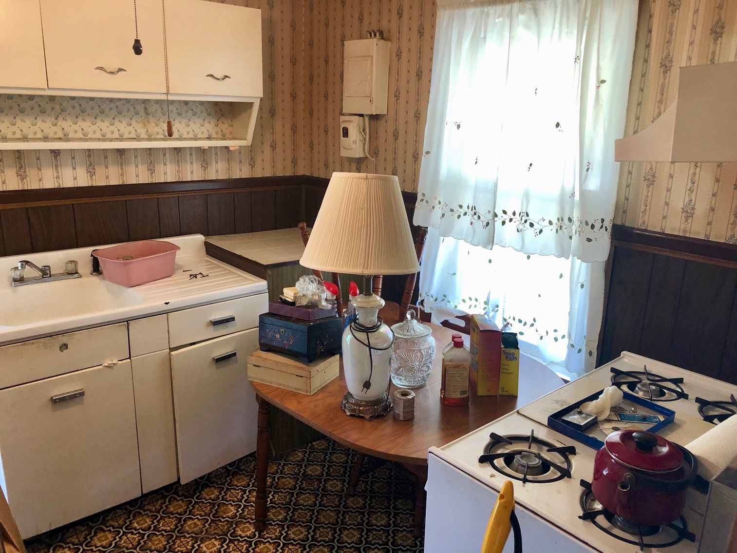 Image for 2 BR/1 BA Home in Harrisonburg, VA, Only 2 Miles From James Madison University--SELLS to the HIGHEST BIDDER!!