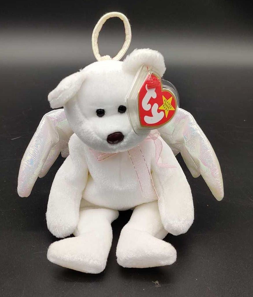 Image for Hannah's Attic Part 2 Online Auction