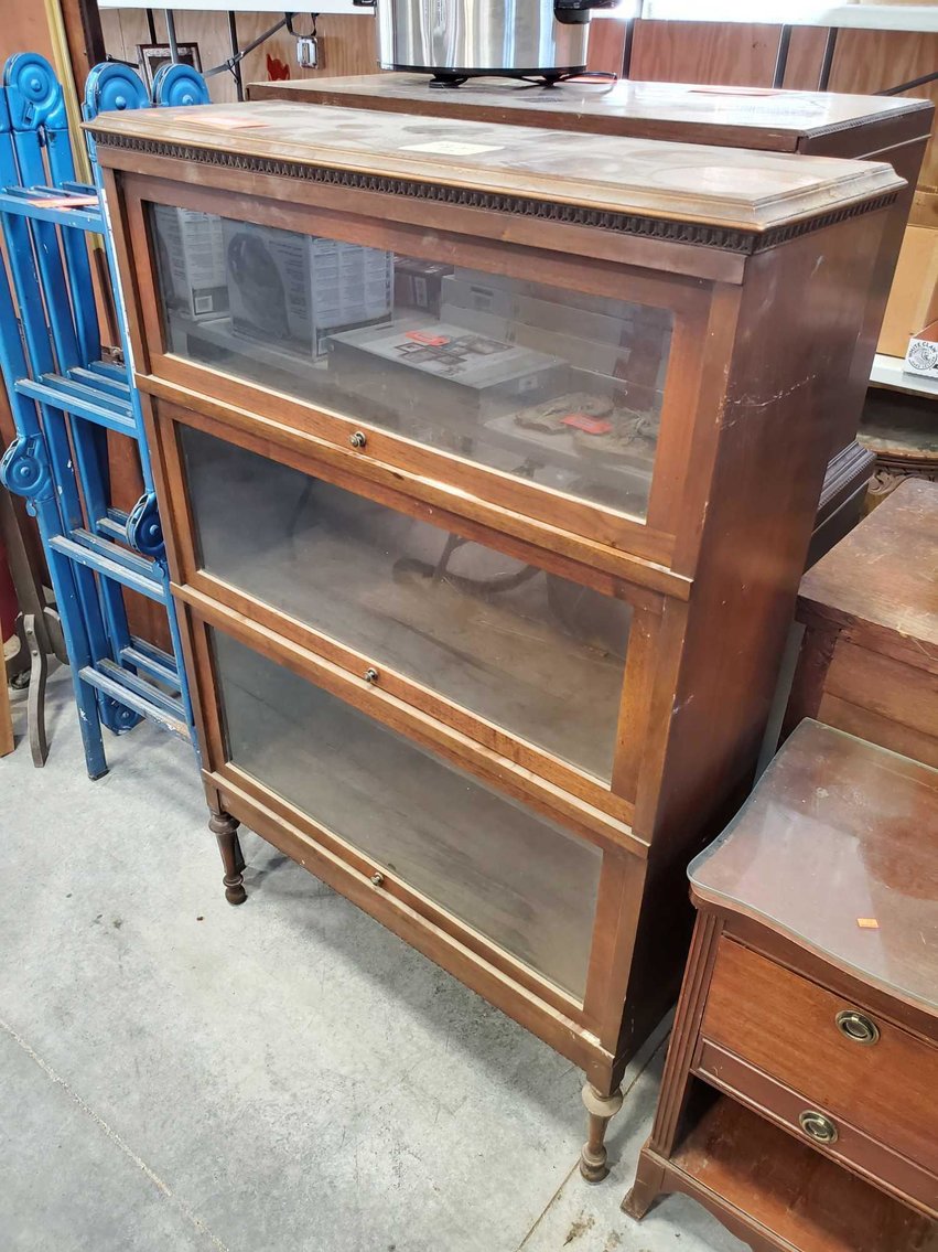 Image for Furniture, Collectibles, Household-New Building North