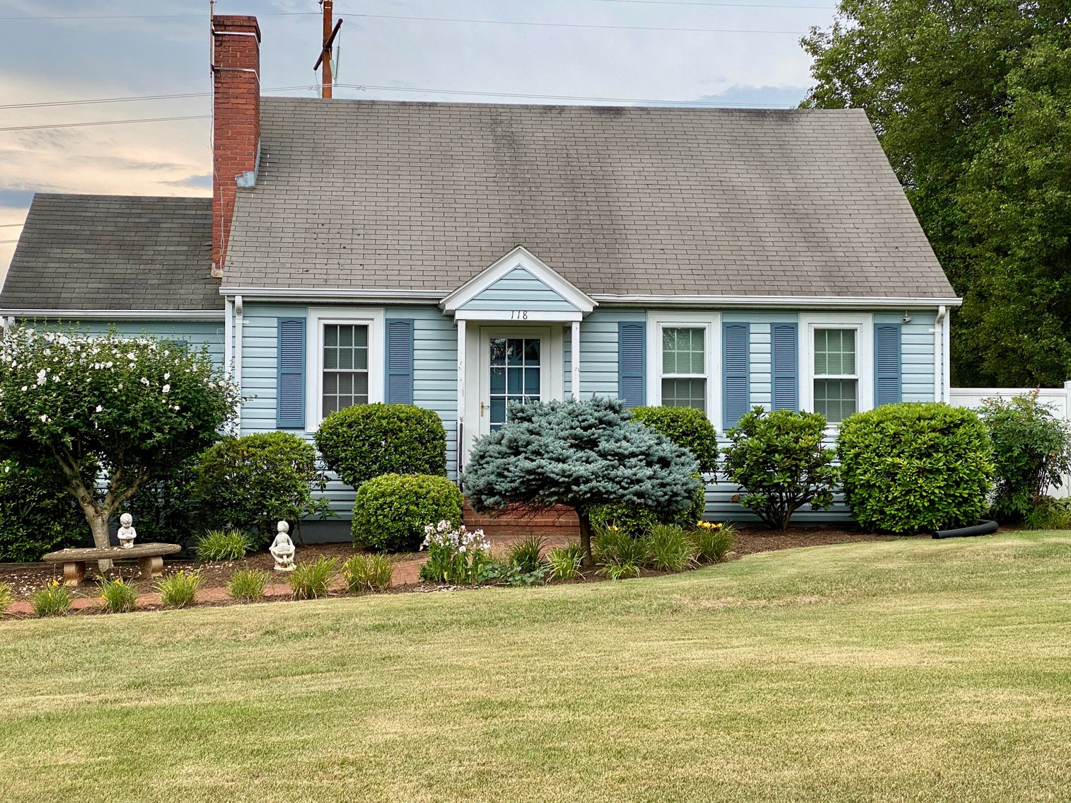 3 BR/2 BA Home w/Detached Shop/Garage on 1.8 +/ Acres in the Town of