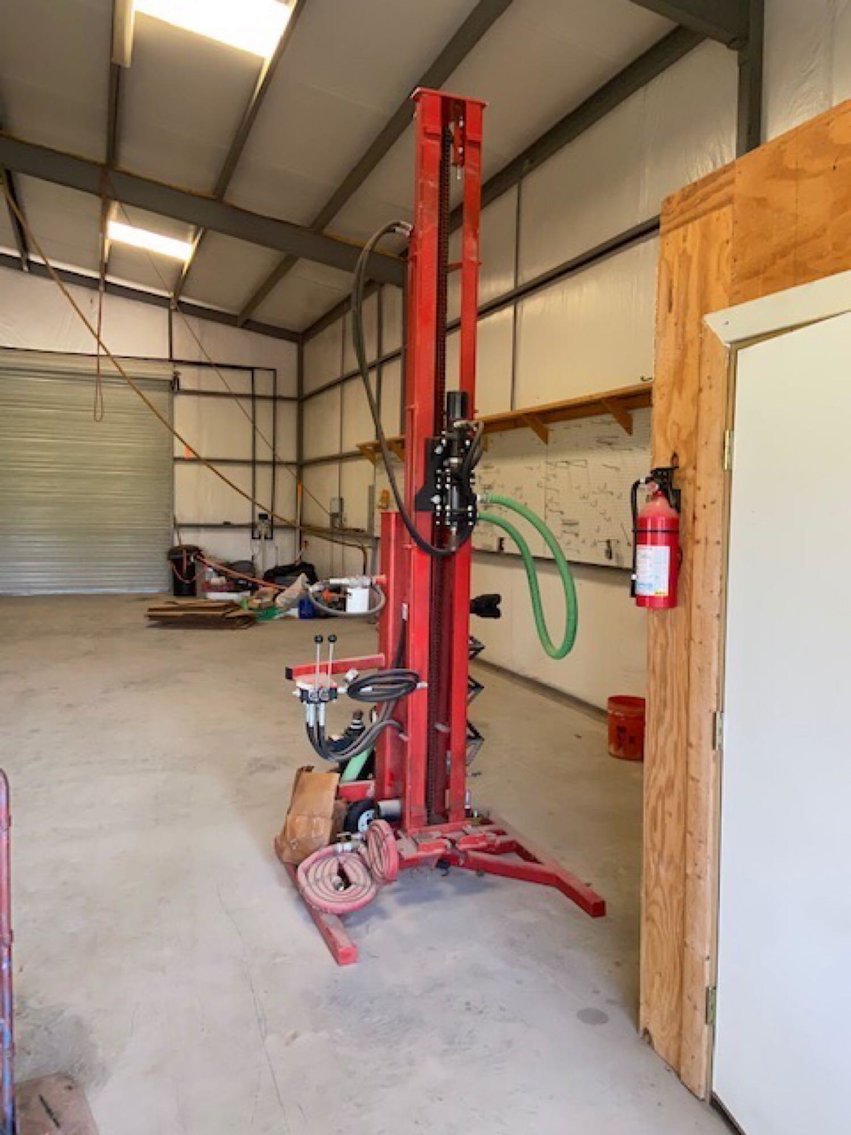 Image for July Online Moving and Equipment Consignment Auction