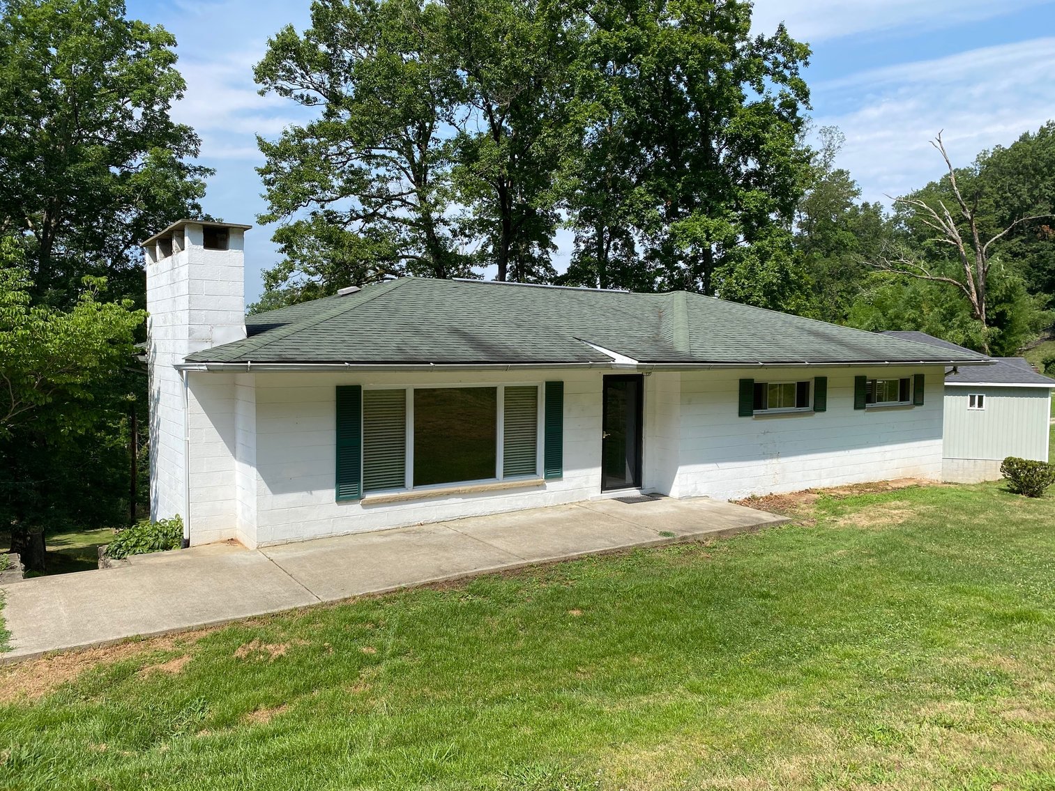 4 Bedroom Ranch in South Hills