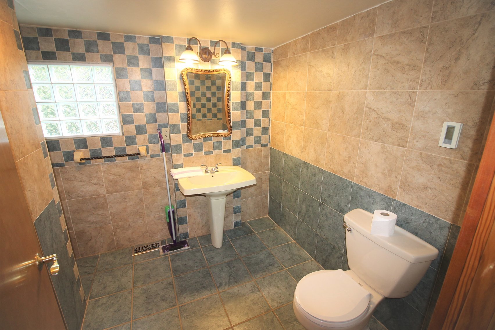 Image for 3 BR/1 BA Home on .3 +/- Acre Lot AND Adjacent 3.3 +/- Acre & .7 +/- Acre Lots--SELLS to the HIGHEST BIDDER!!