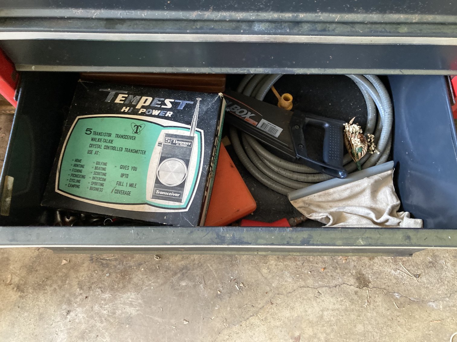 Image for 4 BEDROOM, 2 1/2 BATH, COLONIAL STYLE HOME W/ATTACHED 2 CAR GARAGE