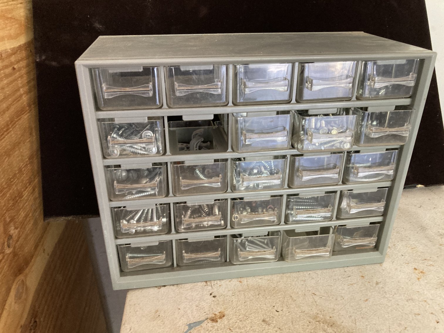 Image for 4 BEDROOM, 2 1/2 BATH, COLONIAL STYLE HOME W/ATTACHED 2 CAR GARAGE