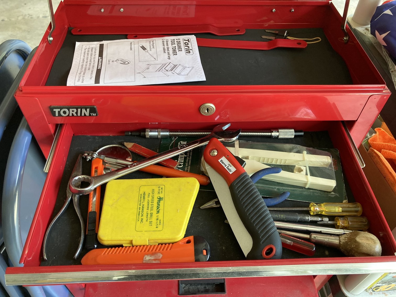 Image for 4 BEDROOM, 2 1/2 BATH, COLONIAL STYLE HOME W/ATTACHED 2 CAR GARAGE