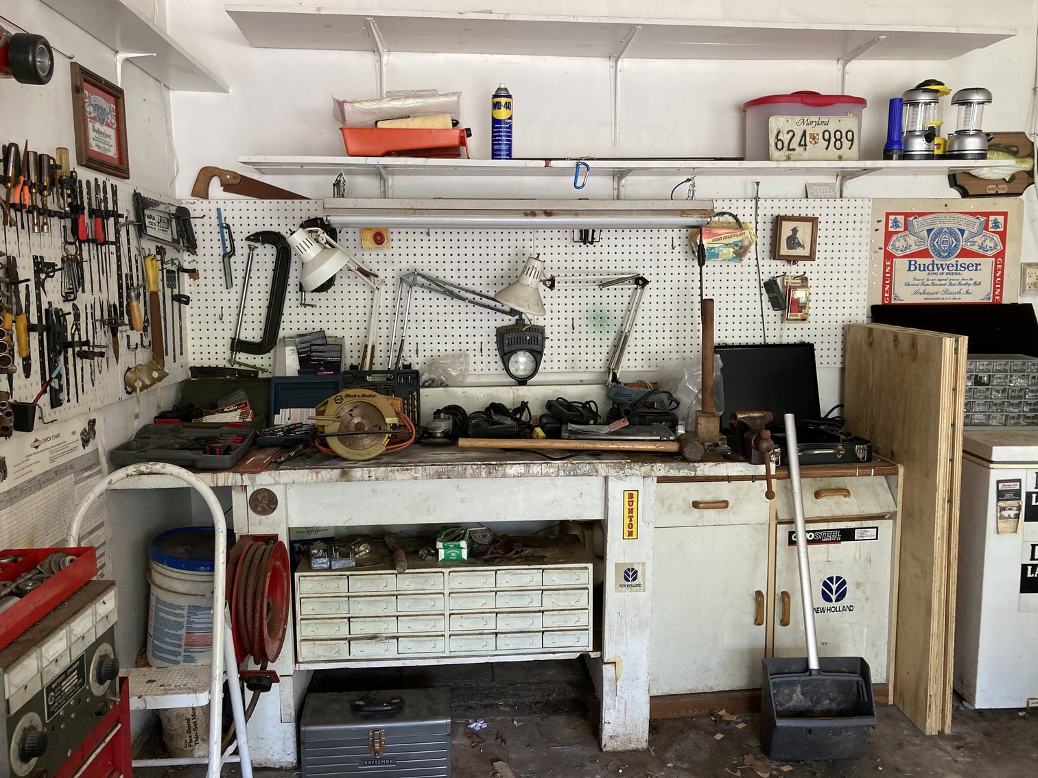 Image for 4 BEDROOM, 2 1/2 BATH, COLONIAL STYLE HOME W/ATTACHED 2 CAR GARAGE