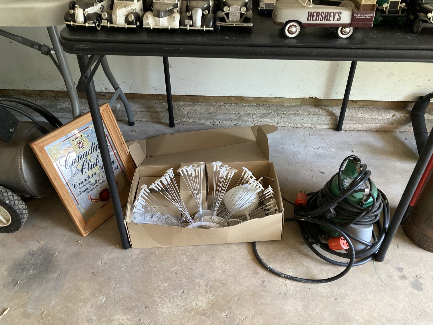 Image for 4 BEDROOM, 2 1/2 BATH, COLONIAL STYLE HOME W/ATTACHED 2 CAR GARAGE