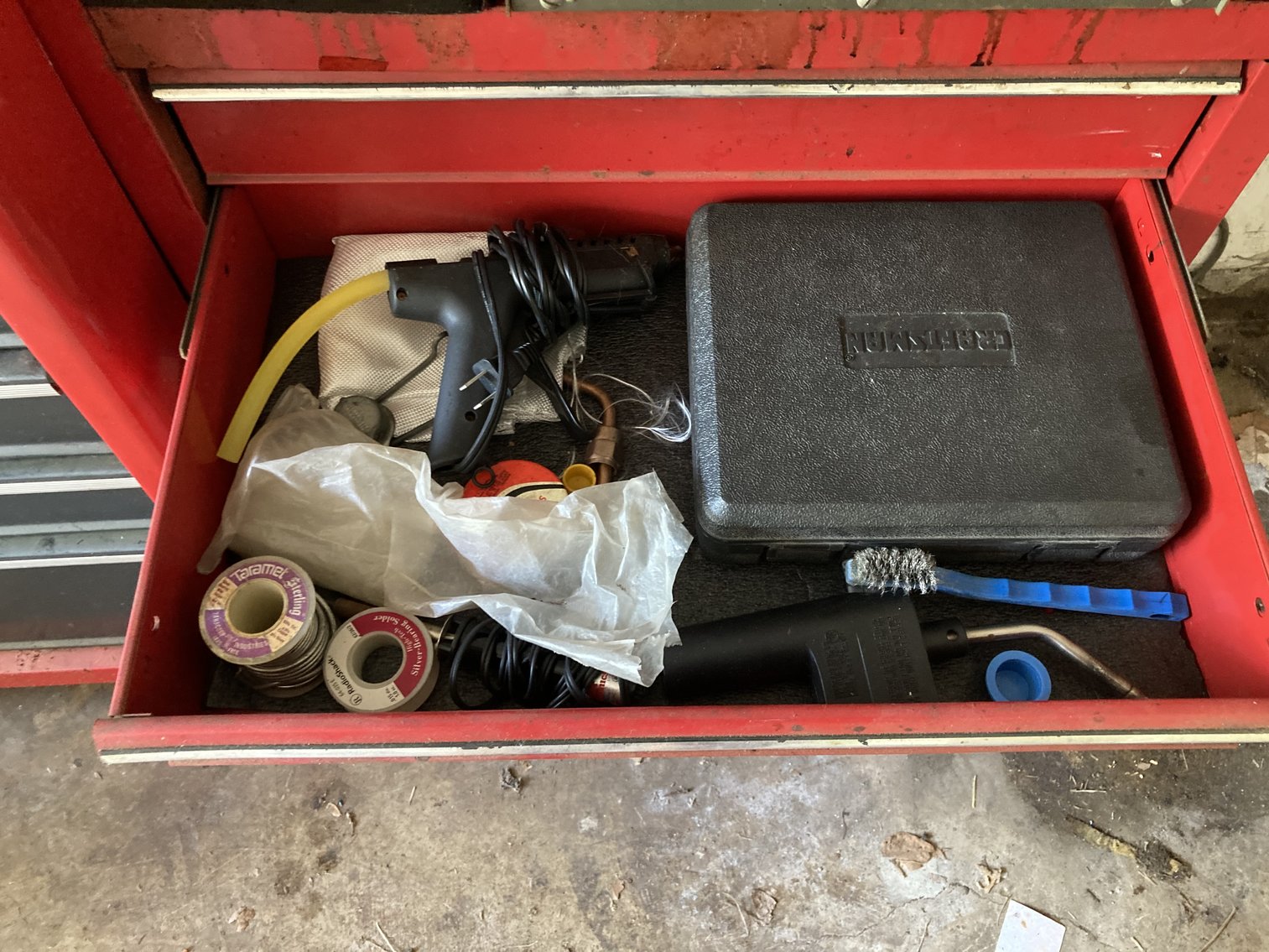 Image for 4 BEDROOM, 2 1/2 BATH, COLONIAL STYLE HOME W/ATTACHED 2 CAR GARAGE