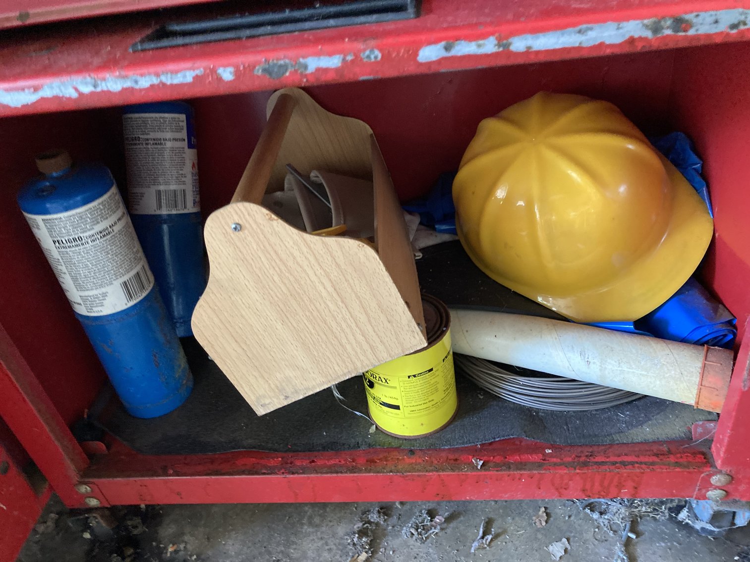 Image for 4 BEDROOM, 2 1/2 BATH, COLONIAL STYLE HOME W/ATTACHED 2 CAR GARAGE