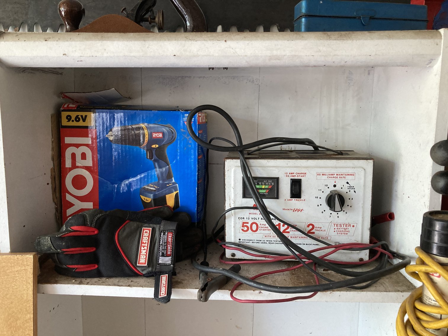 Image for 4 BEDROOM, 2 1/2 BATH, COLONIAL STYLE HOME W/ATTACHED 2 CAR GARAGE